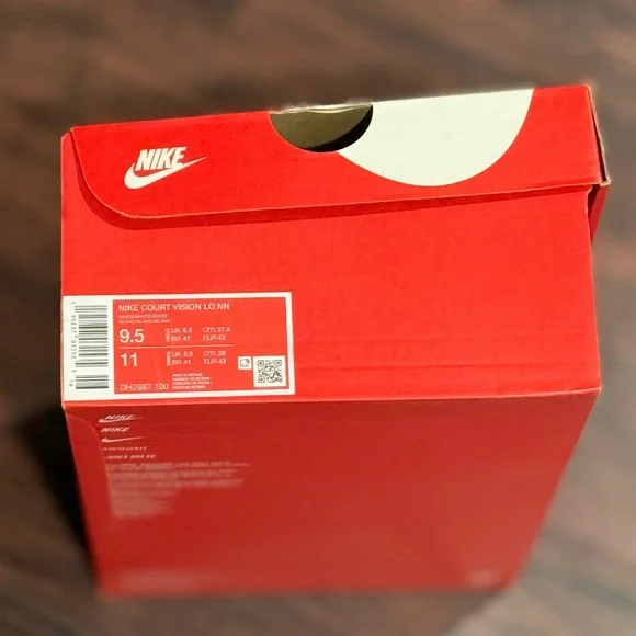 Nike Court Vision Low Men’s Sustainable Sneakers - Picture 13 of 16